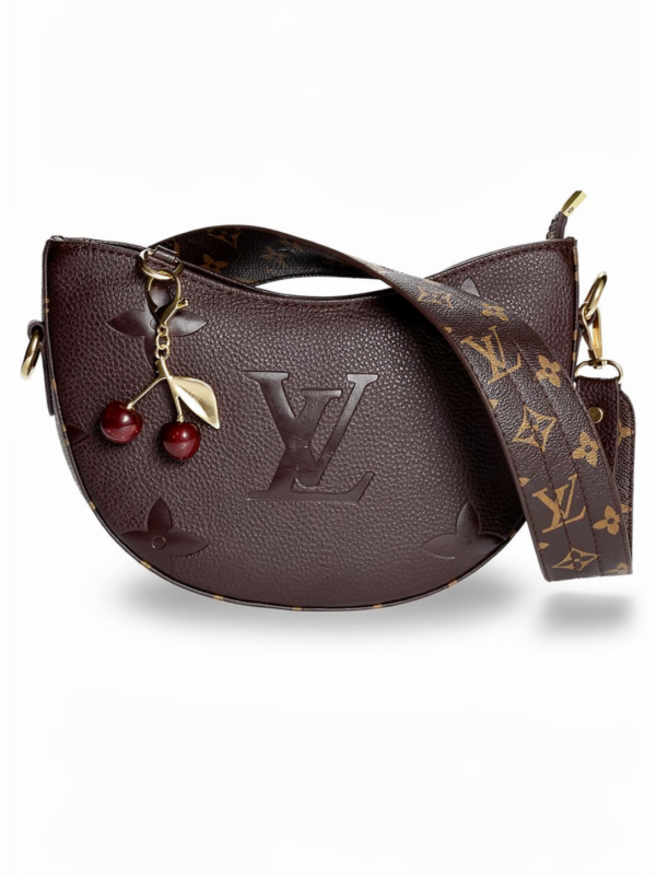 شنطة حريمي جلد بني ستايل فاخر مع إكسسوار – Shoulder Bag Egypt